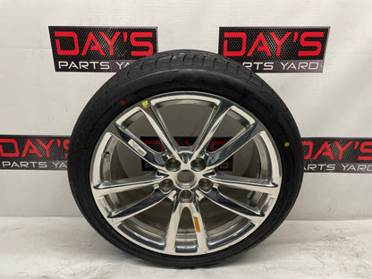 2015 Chevy SS Sedan Factory OEM Front Wheel 19X8.5 & Tire - Day's Parts Yard