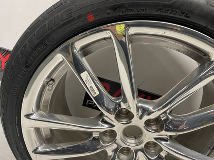 2015 Chevy SS Sedan Factory OEM Front Wheel 19X8.5 & Tire - Day's Parts Yard