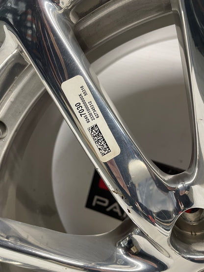 2015 Chevy SS Sedan Factory OEM Front Wheel 19X8.5 & Tire - Day's Parts Yard