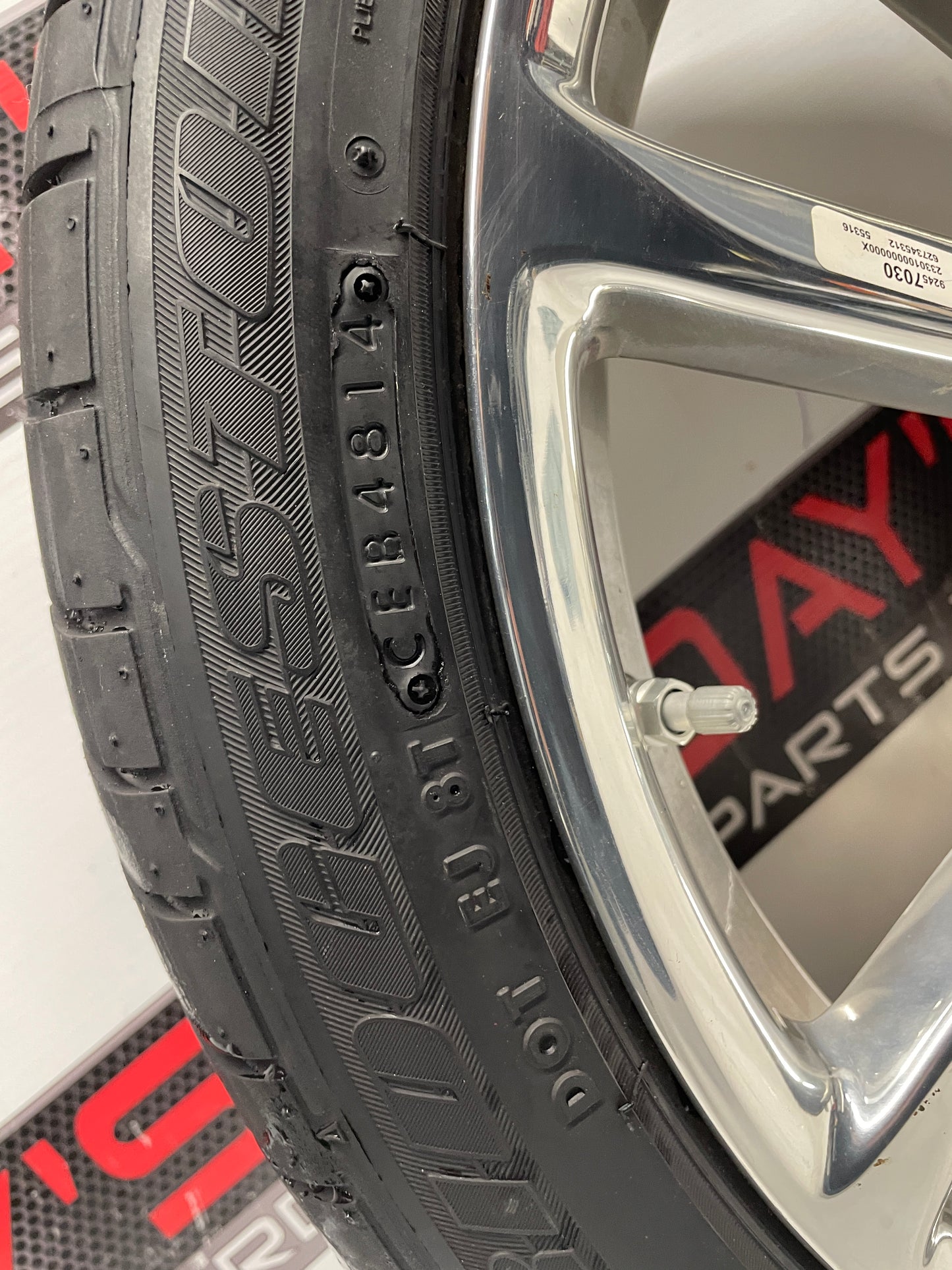 2015 Chevy SS Sedan Factory OEM Front Wheel 19X8.5 & Tire - Day's Parts Yard