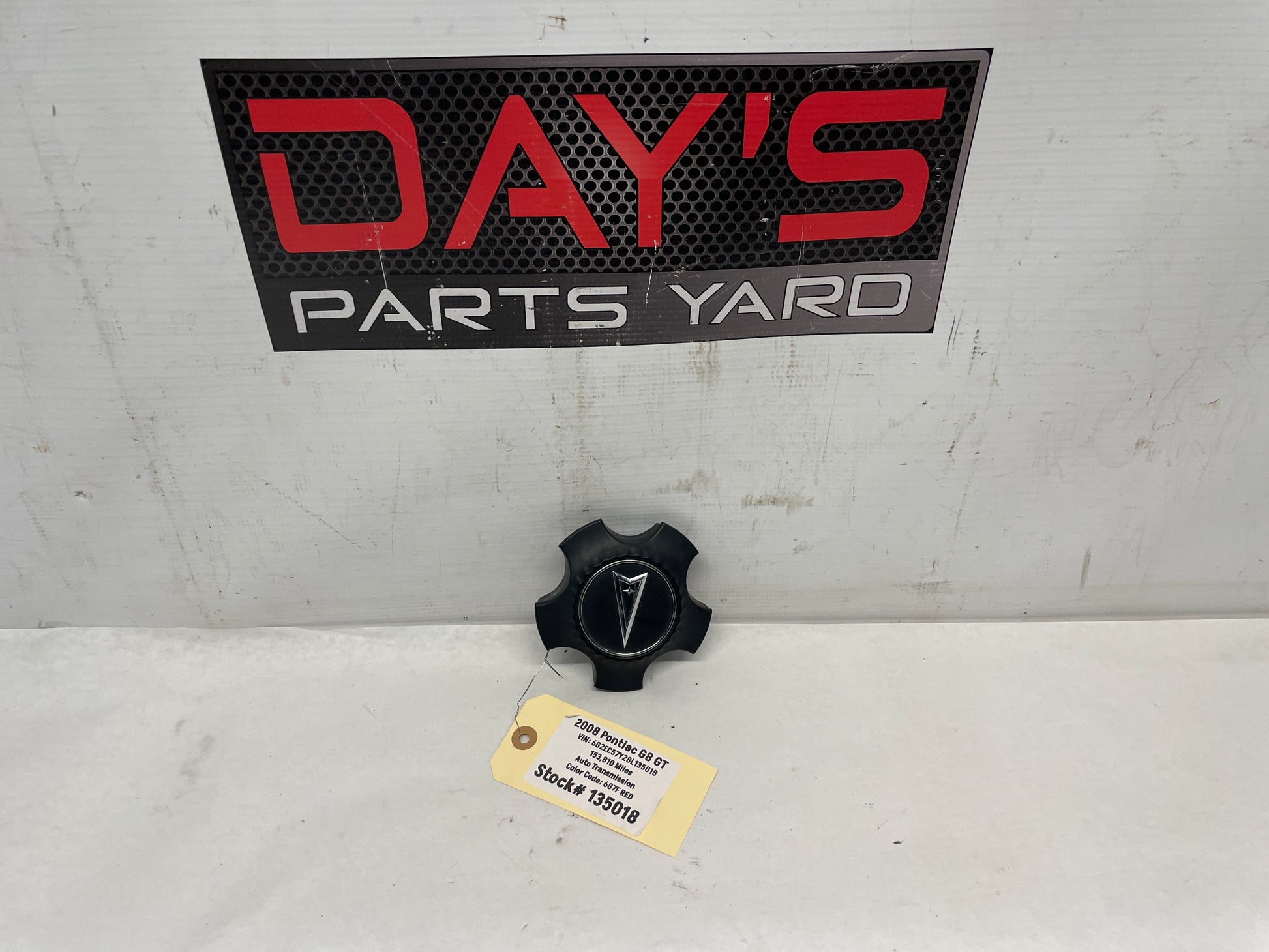 2008 Pontiac G8 GT Wheel Center Cap OEM - Day's Parts Yard