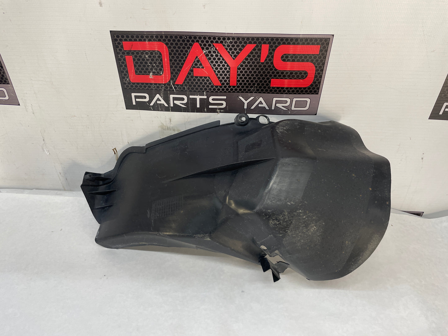 2004 Pontiac GTO LH Driver Rear Wheel Well Liner OEM - Day's Parts Yard
