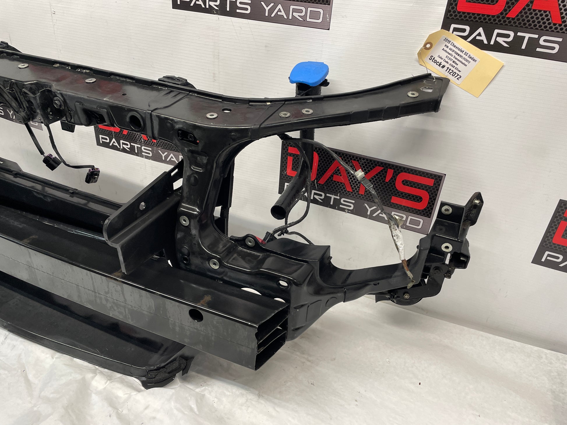 2015 Chevy SS Sedan  Front Radiator Core Support Bracket Brace Assembly OEM - Day's Parts Yard