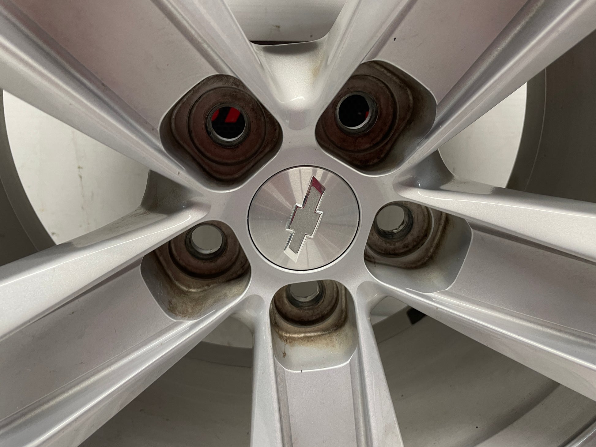 2013 Chevy Camaro ZL1 Rear ZL1 Wheel 20X11 OEM - Day's Parts Yard