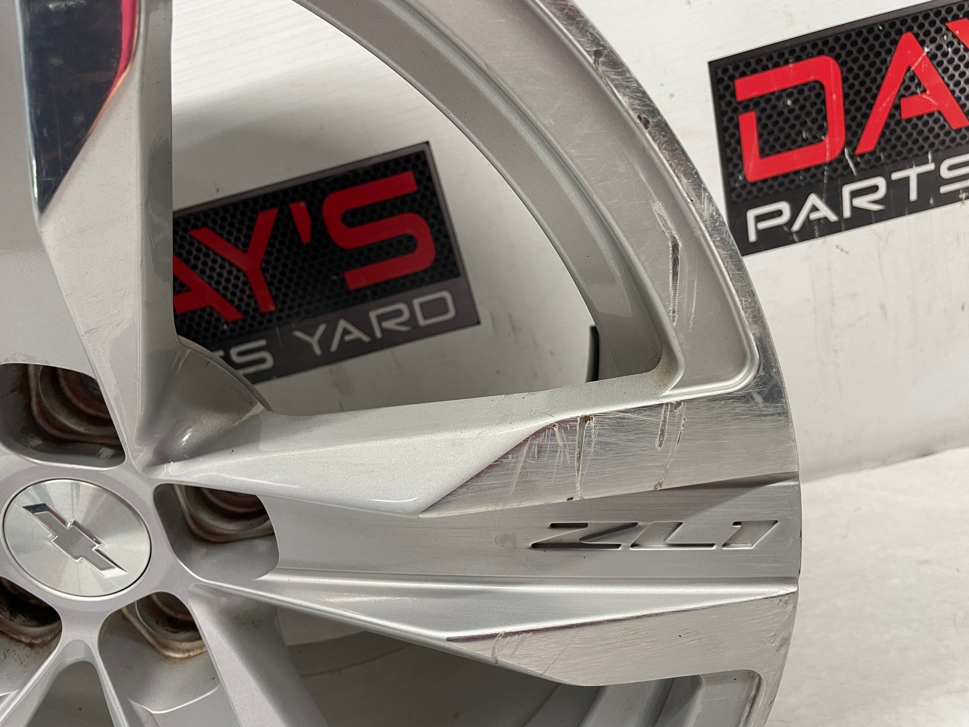 2013 Chevy Camaro ZL1 Front ZL1 Wheel 20X10 OEM - Day's Parts Yard