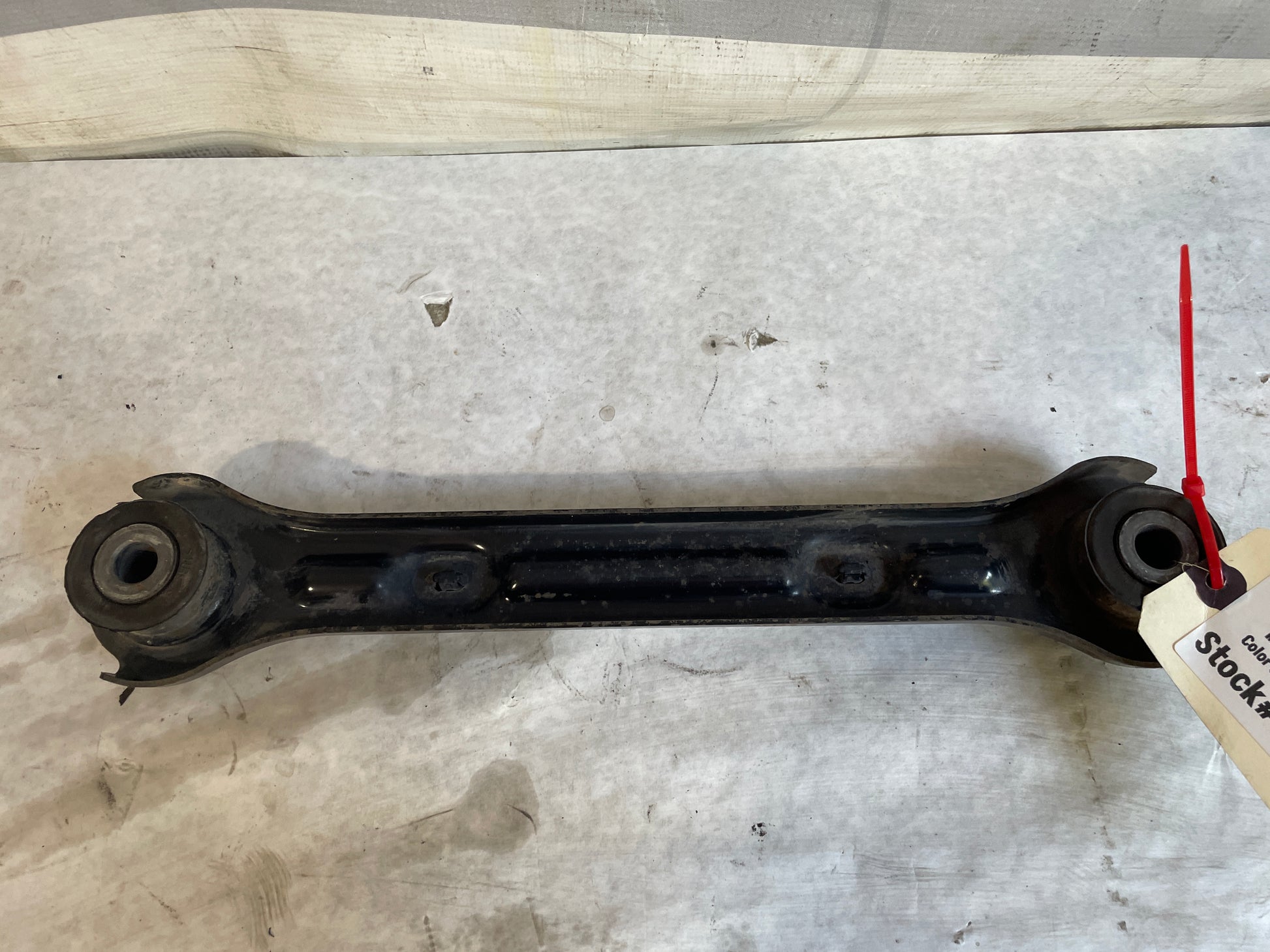 2010 Chevy Camaro SS Rear RH Passenger Trailing Drag Link Control Arm OEM - Day's Parts Yard