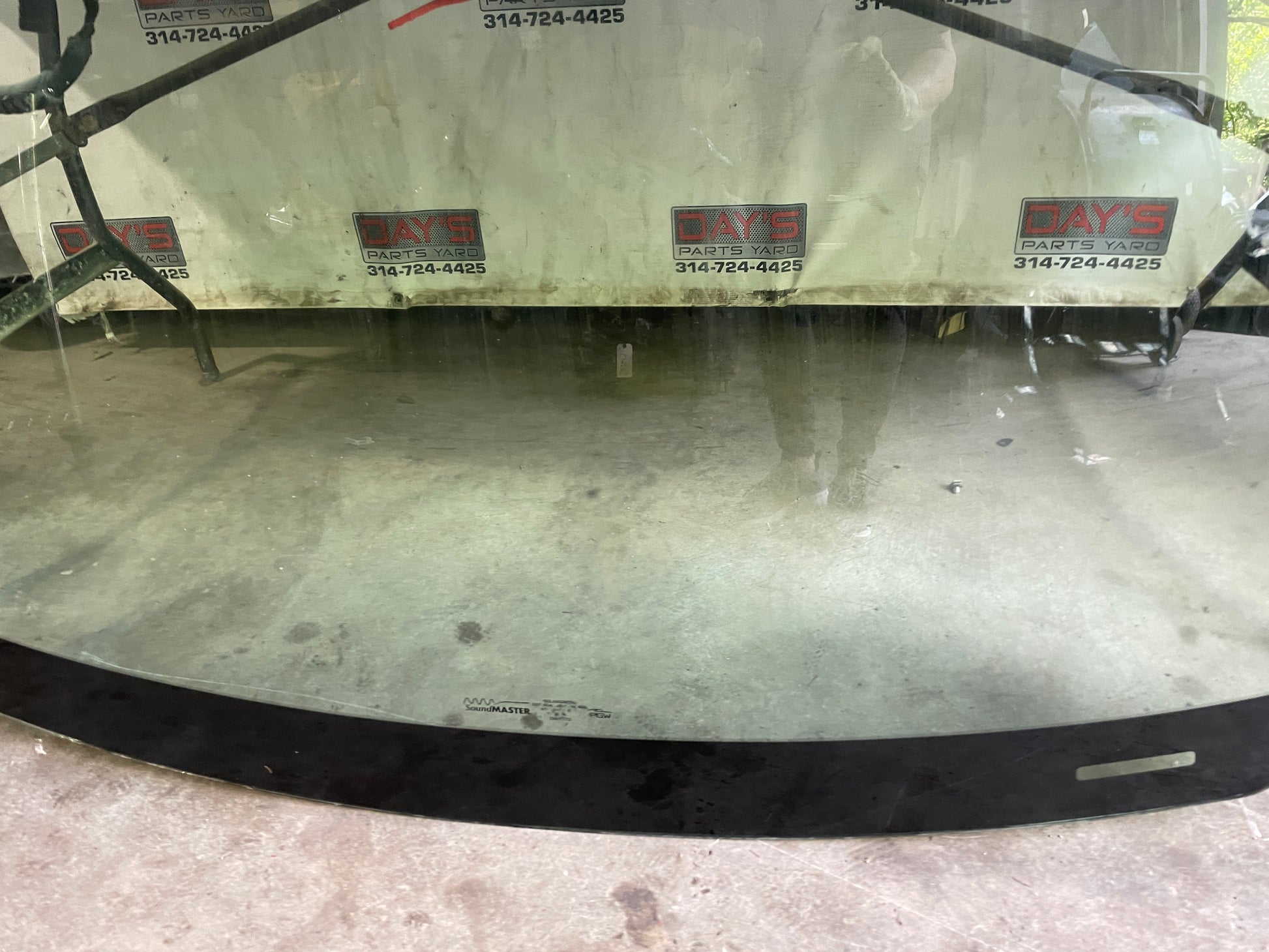 2009 Pontiac G8 Base Front Windshield Window Glass OEM LOCAL PICK UP - Day's Parts Yard