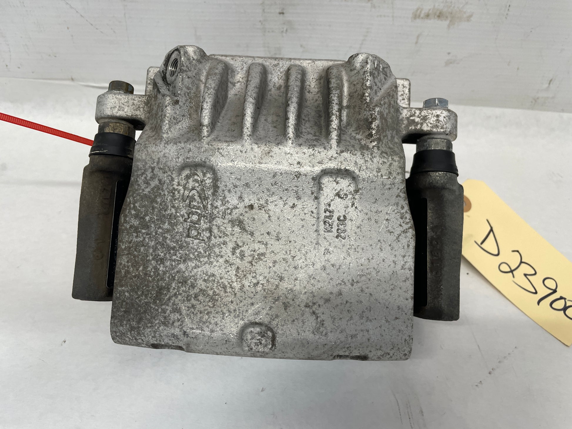 2008 Pontiac G8 GT RH Passenger Front Brake Caliper PBR OEM - Day's Parts Yard