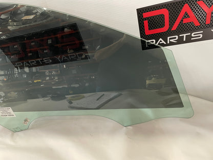 2015 Chevy SS Sedan Front RH Passenger Door Window Glass OEM - Day's Parts Yard
