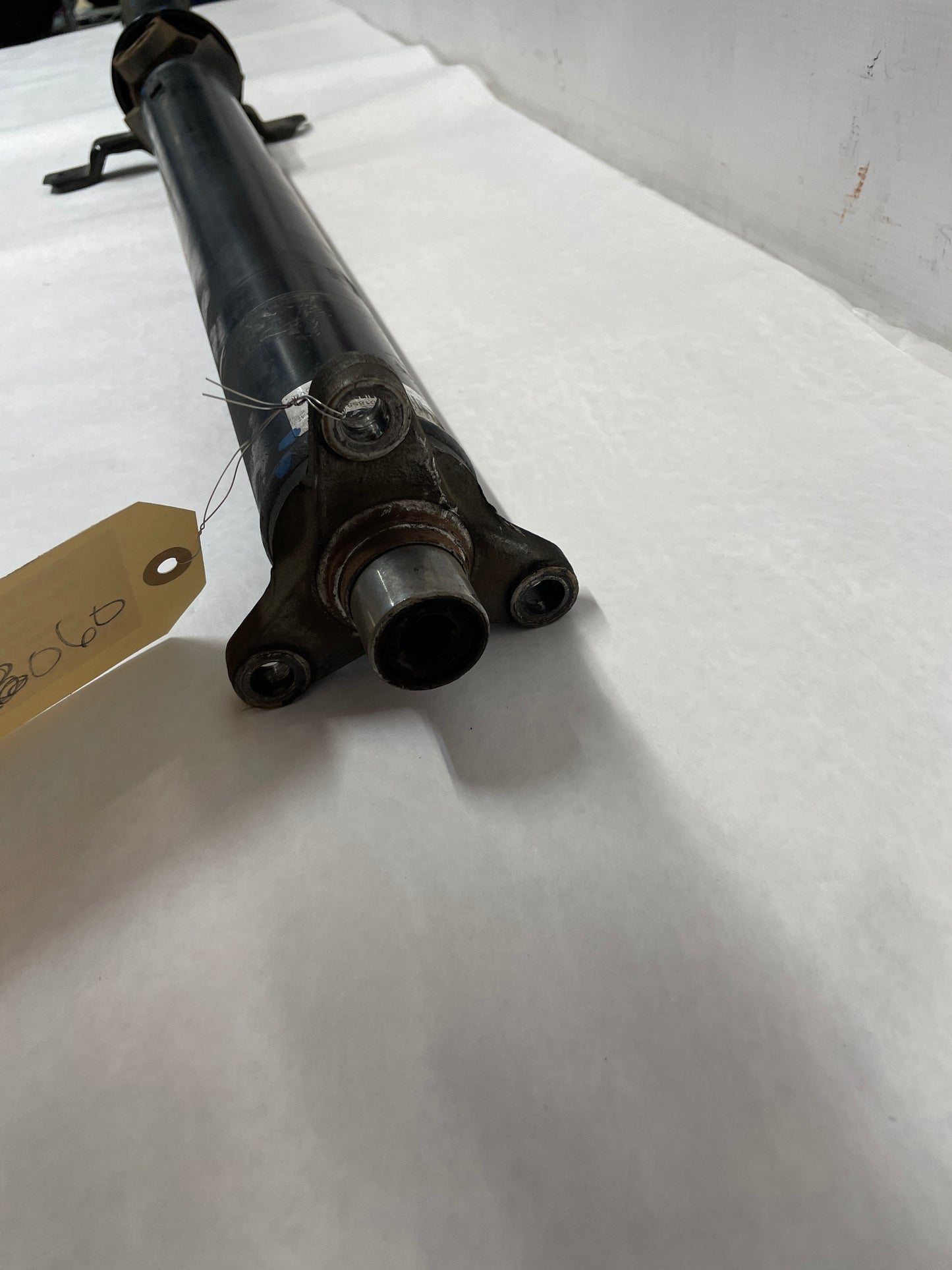 2004 Pontiac GTO Drive Shaft Driveshaft OEM - Day's Parts Yard