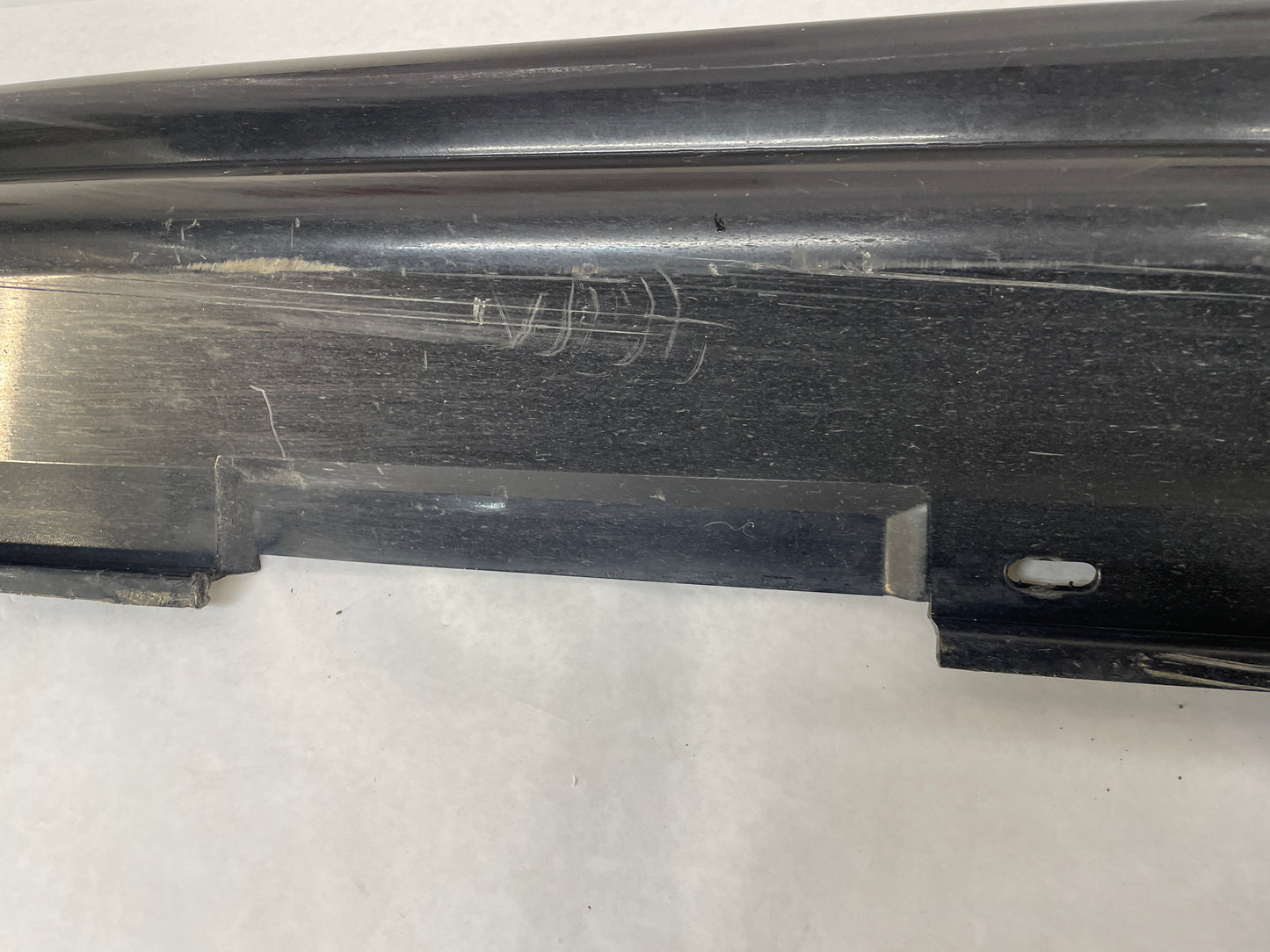 2004 Pontiac GTO RH Passenger Rocker Molding Side Skirt Panel Trim OEM - Day's Parts Yard
