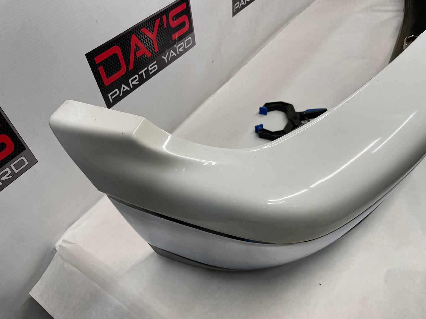 2003 Chevy Suburban Complete Front Bumper OEM