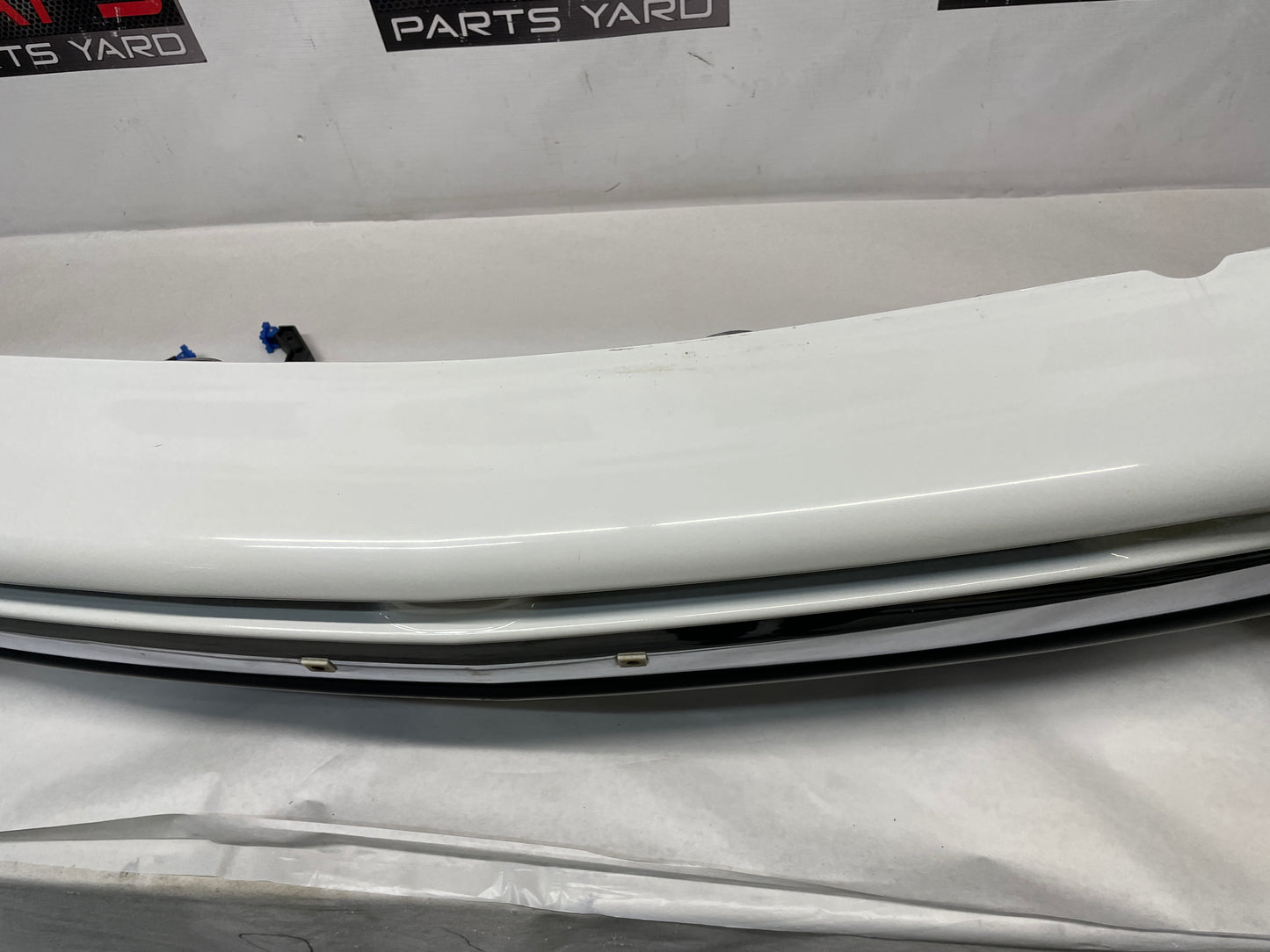 2003 Chevy Suburban Complete Front Bumper OEM