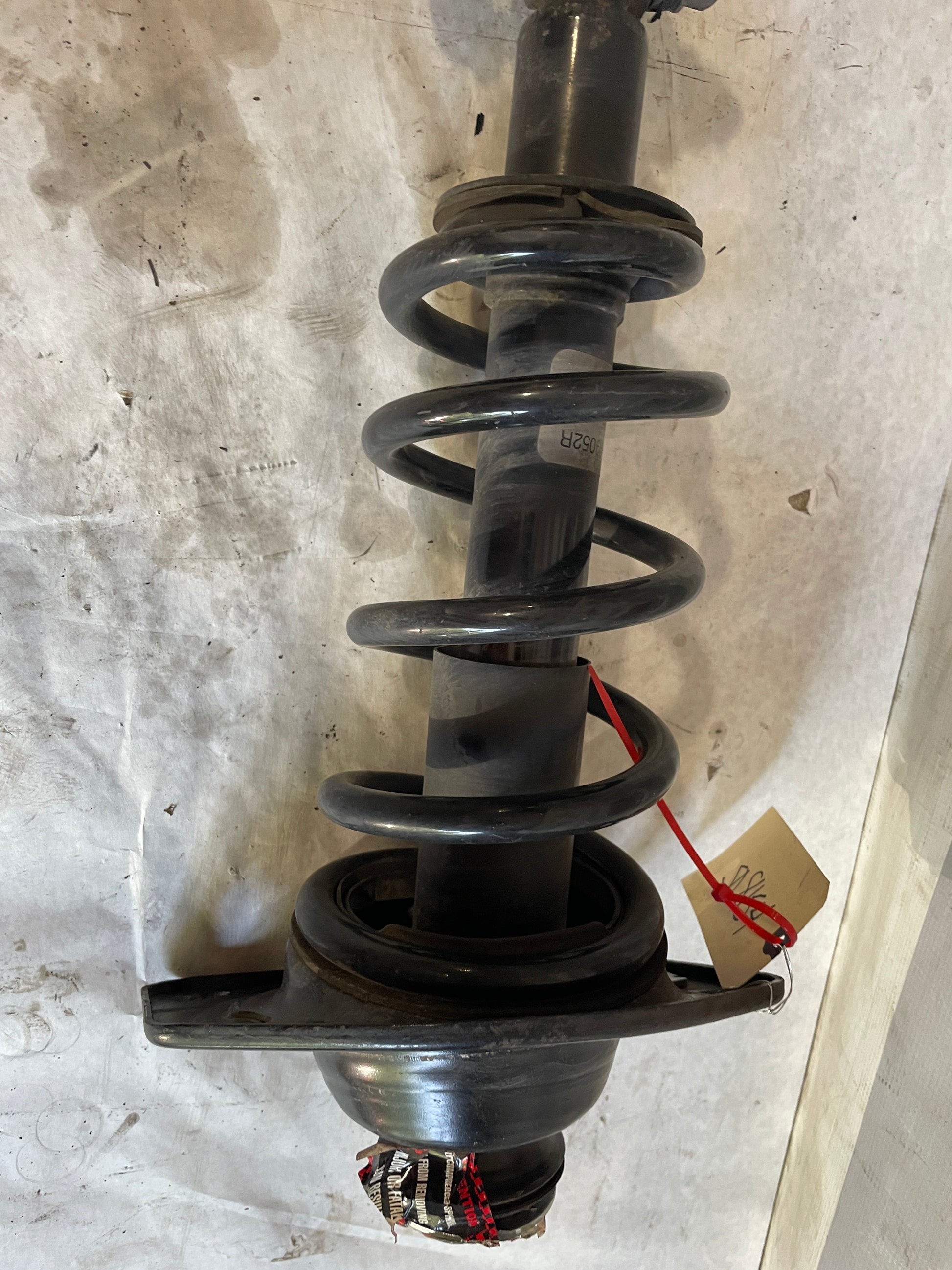 2010 Chevy Camaro SS Rear RH Passenger Shock Strut Absorber - Day's Parts Yard