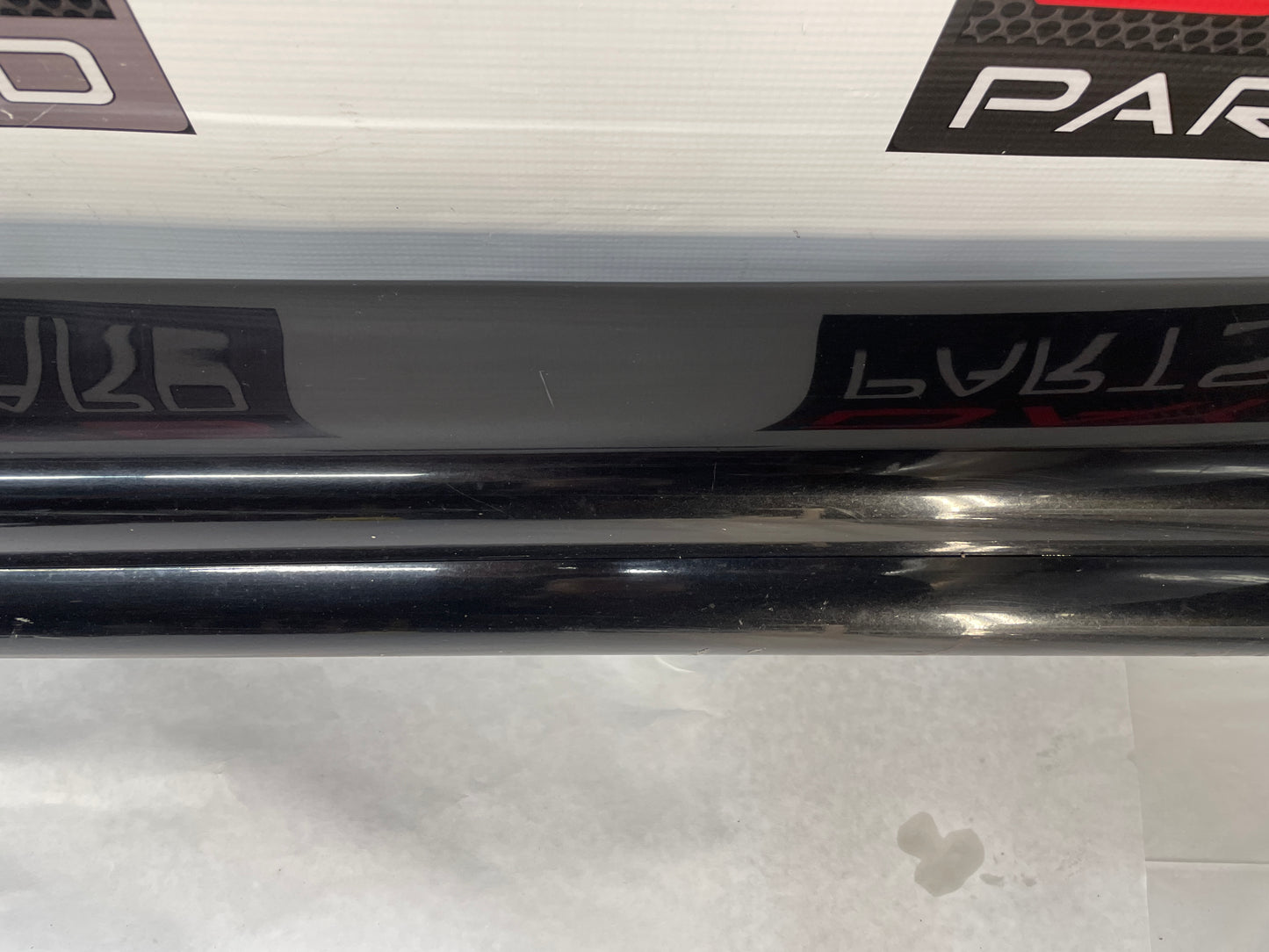 2004 Pontiac GTO LH Driver Rocker Molding Side Skirt Trim Panel OEM - Day's Parts Yard
