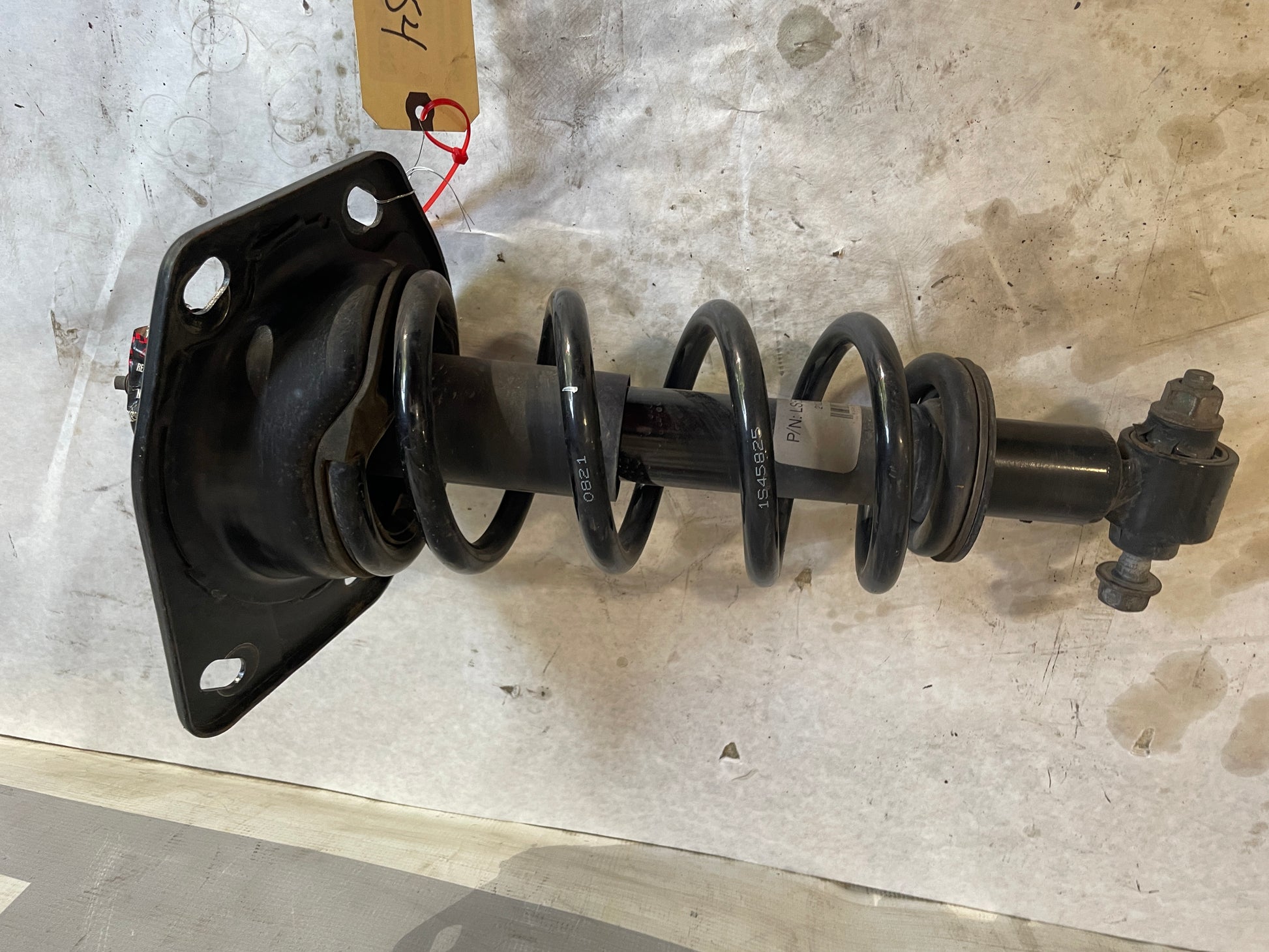 2010 Chevy Camaro SS Rear RH Passenger Shock Strut Absorber - Day's Parts Yard