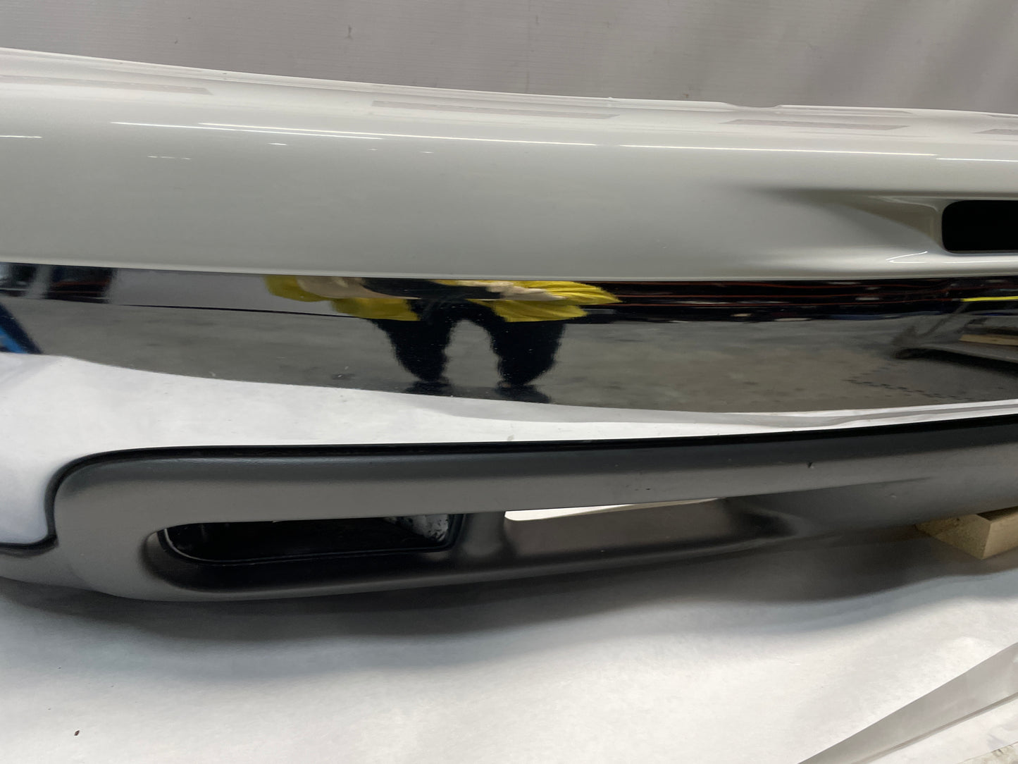 2003 Chevy Suburban Complete Front Bumper OEM