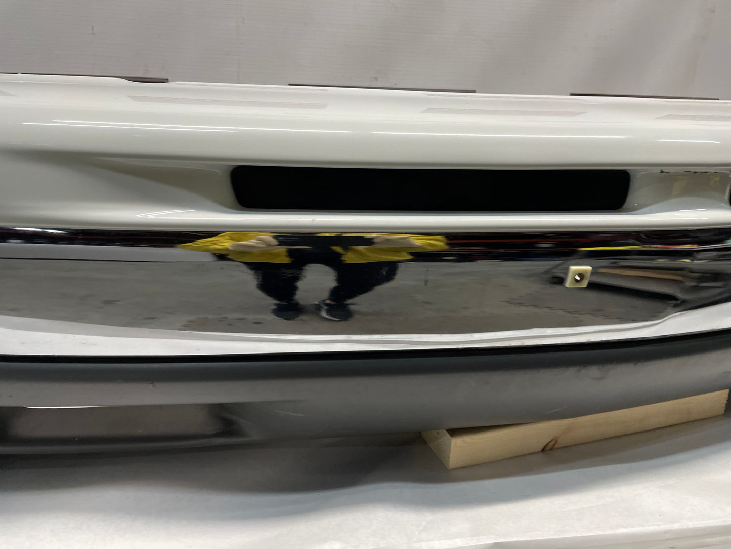 2003 Chevy Suburban Complete Front Bumper OEM