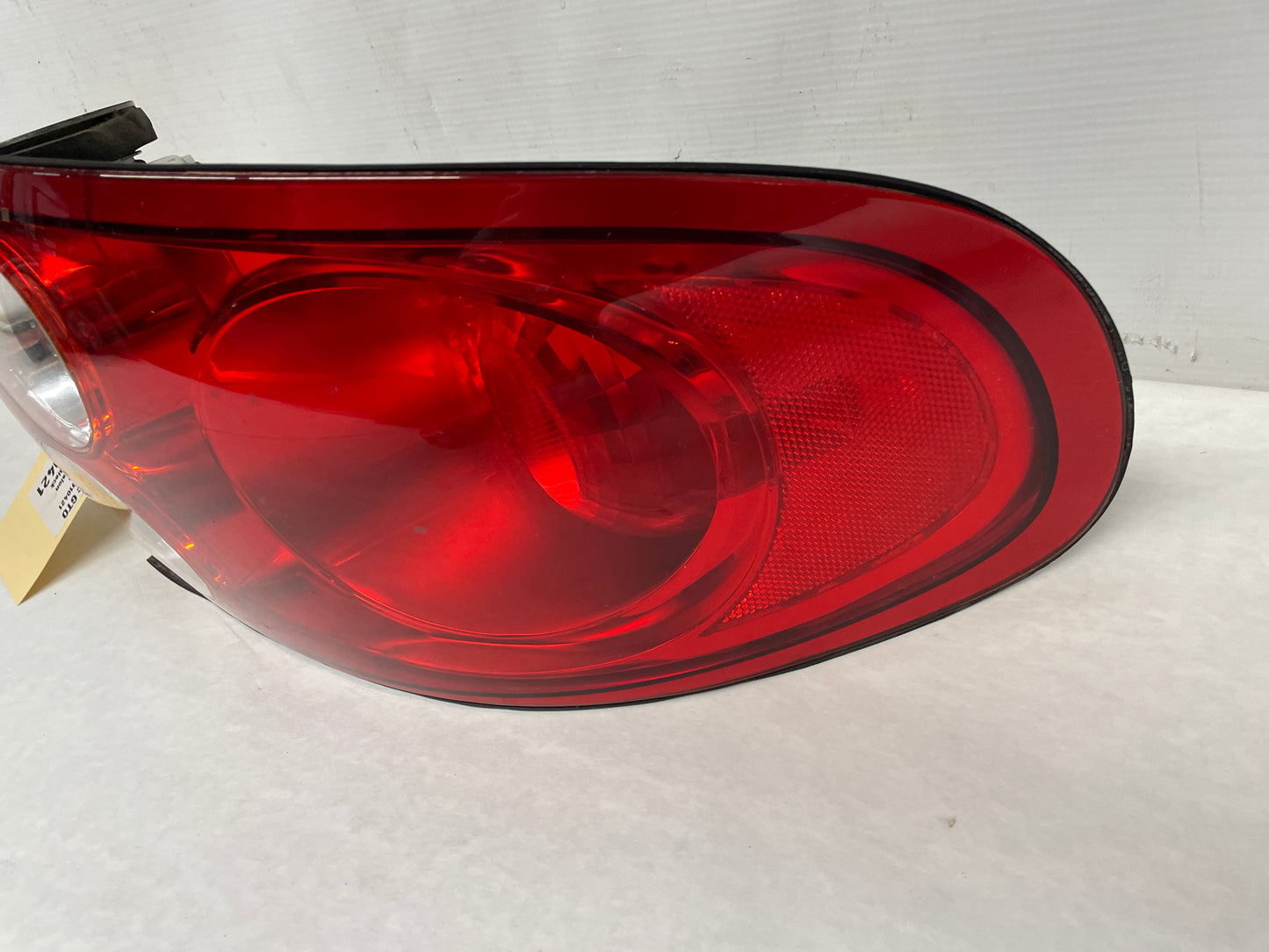 2004 Pontiac GTO RH Passenger Taillight Tail Light Lamp OEM - Day's Parts Yard