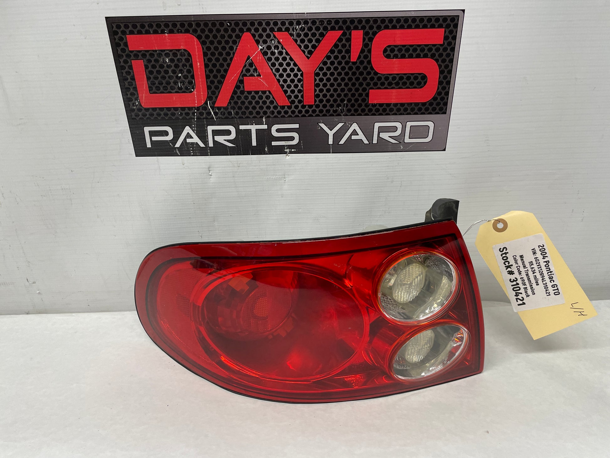 2004 Pontiac GTO LH Driver Taillight Tail Light Lamp OEM - Day's Parts Yard