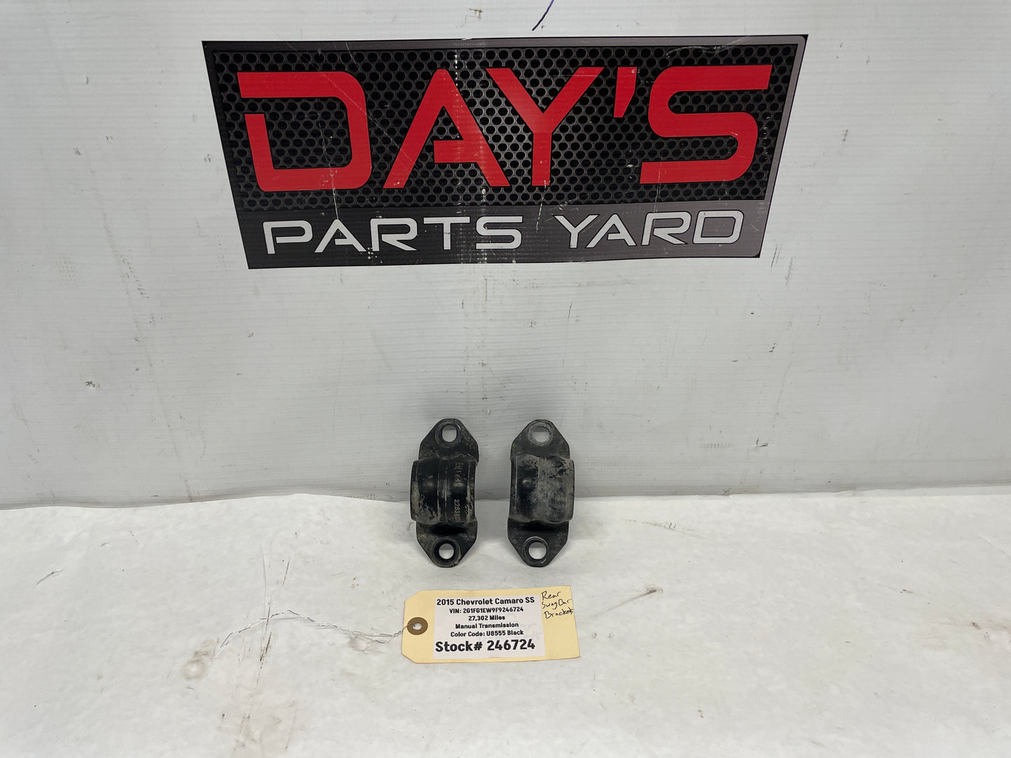 2015 Chevy Camaro SS Rear Sway Bar Brackets OEM