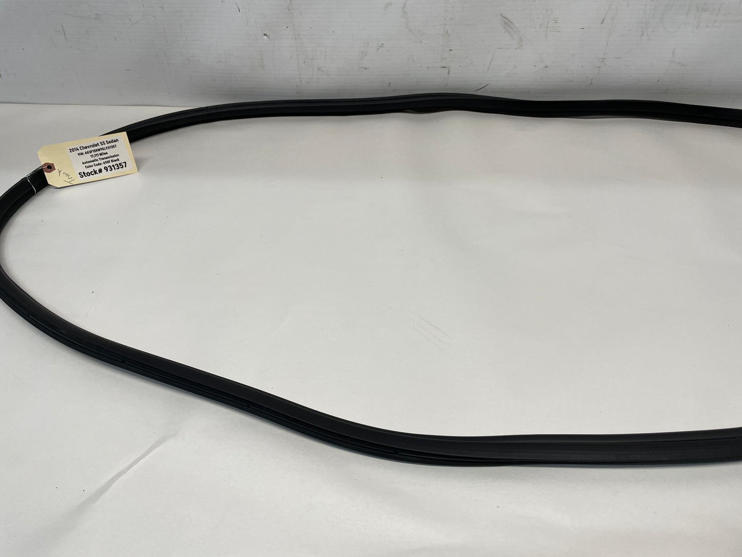 2014 Chevy SS Sedan Trunk Weather Strip Seal OEM - Day's Parts Yard