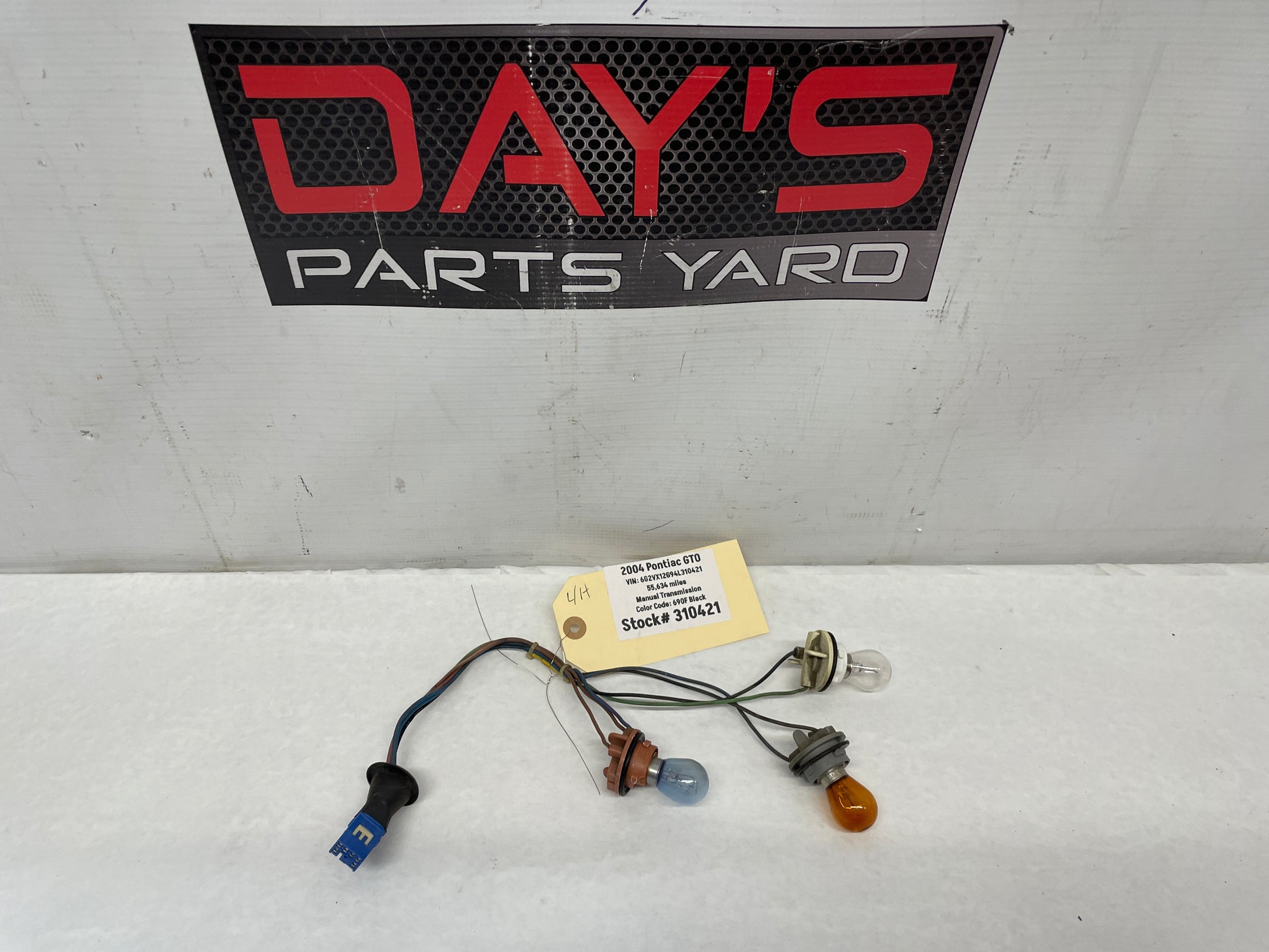 2004 Pontiac GTO LH Driver Tail Light Taillight Wire Wiring Harness OEM - Day's Parts Yard
