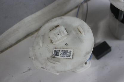 2015 Chevy SS Sedan  Fuel Pump and Level Sending Assembly OEM - Day's Parts Yard