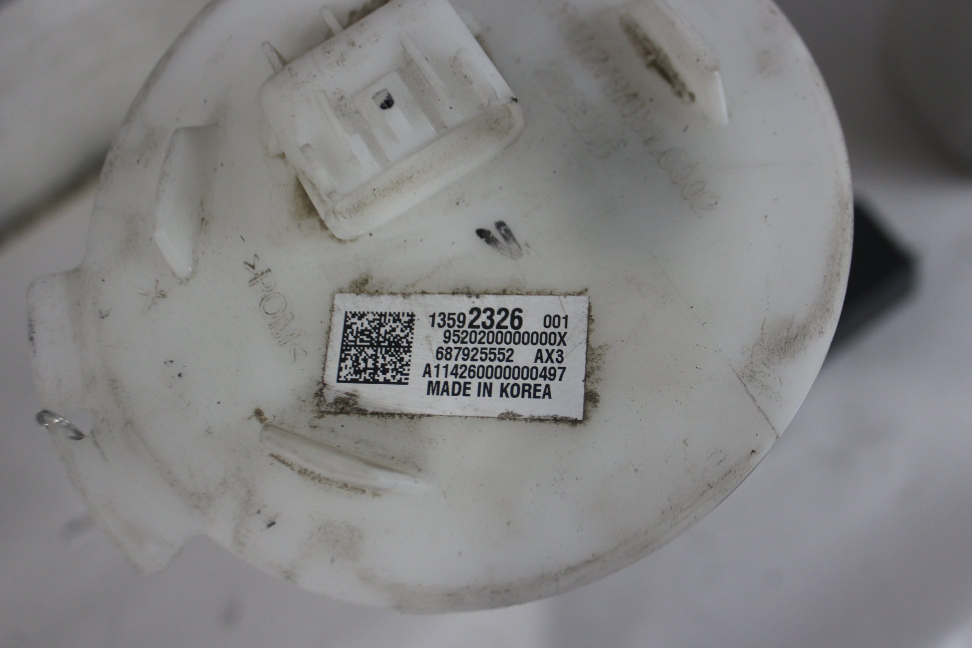 2015 Chevy SS Sedan  Fuel Pump and Level Sending Assembly OEM - Day's Parts Yard