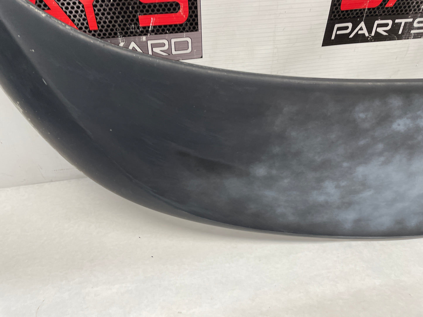 2004 Pontiac GTO Trunk Deck Lid Spoiler Wing w/ 3rd Brake Light OEM - Day's Parts Yard