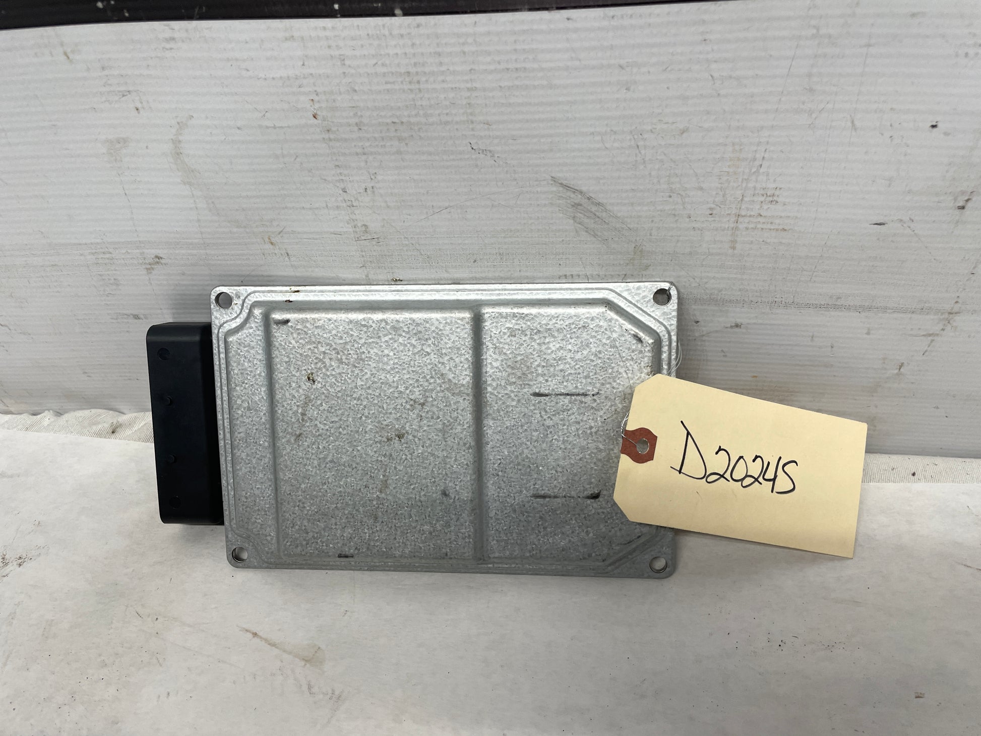 2013 Chevy Camaro ZL1 Magnet Rid Suspension Control Module OEM - Day's Parts Yard