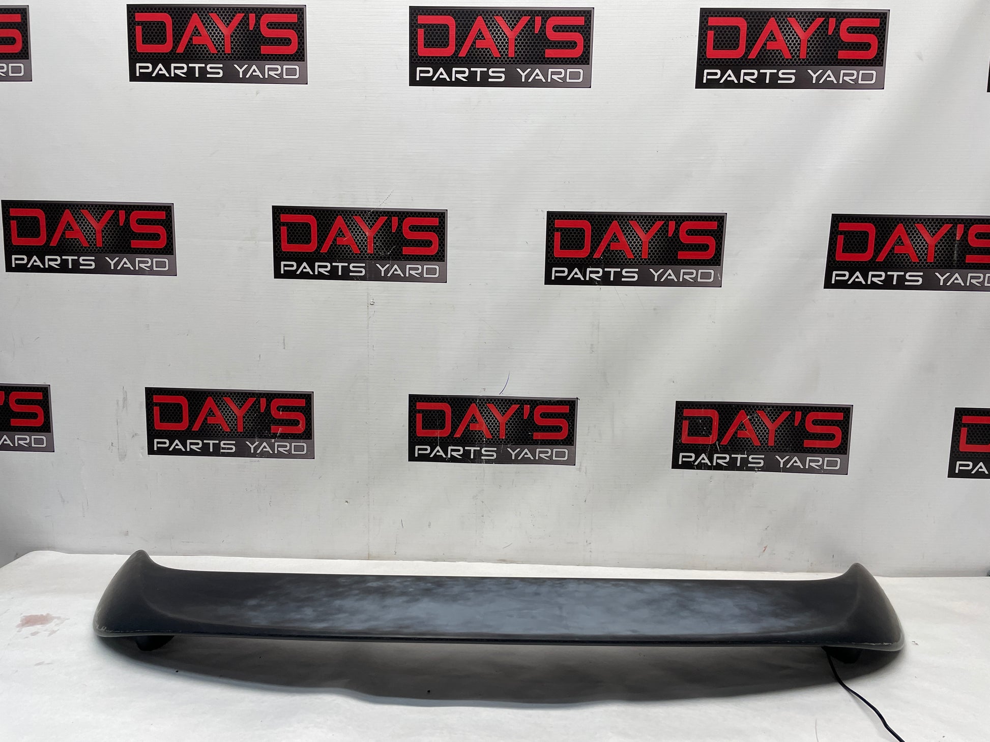 2004 Pontiac GTO Trunk Deck Lid Spoiler Wing w/ 3rd Brake Light OEM - Day's Parts Yard