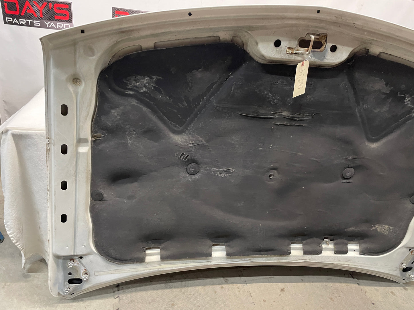 2003 Chevy Suburban Hood White OEM