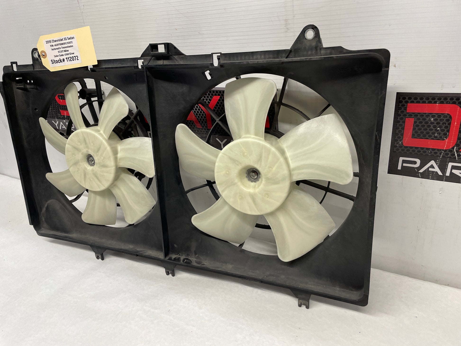 2015 Chevy SS Sedan Dual Electric Radiator Coolant Cooling Fan Assembly OEM - Day's Parts Yard