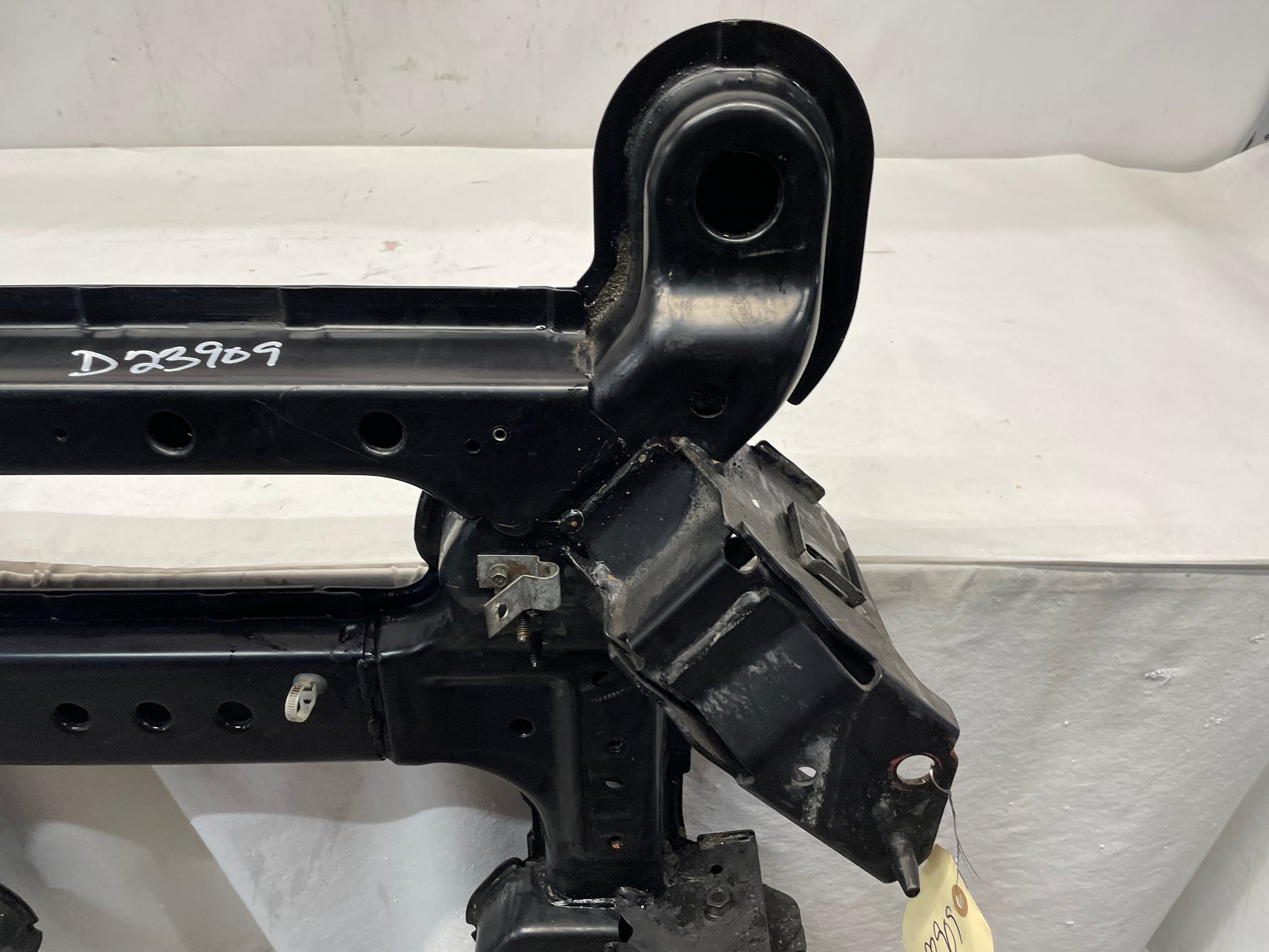 2008 Pontiac G8 GT Front Suspension Engine Cradle Cross K Member Sub Frame OEM - Day's Parts Yard