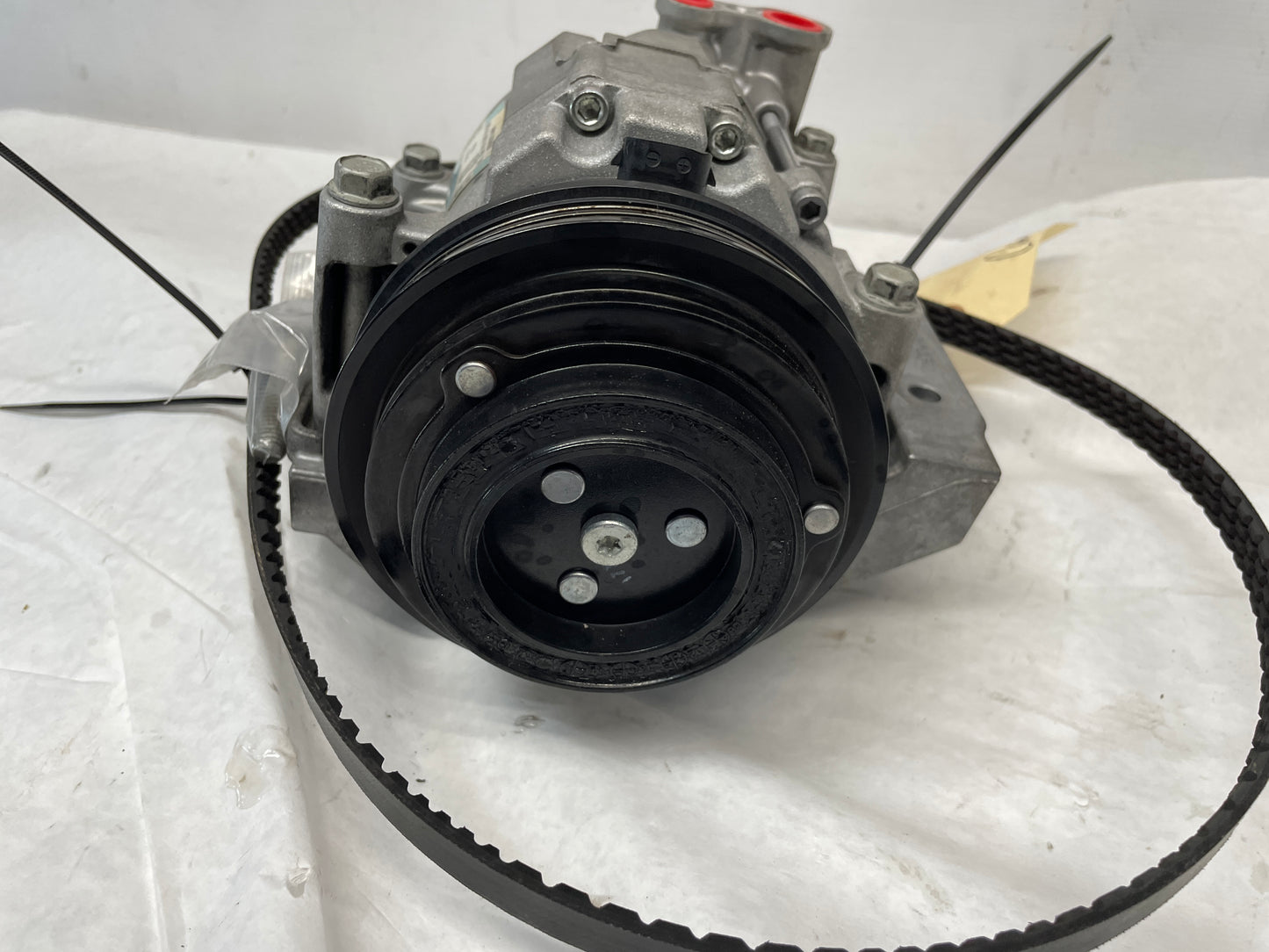 2013 Chevy Camaro ZL1 AC A/C Air Conditioner Compressor & Bracket OEM