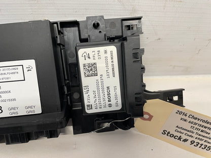 2014 Chevy SS Sedan Keyless Entry Parking Aid Control Module w/ Bracket OEM - Day's Parts Yard