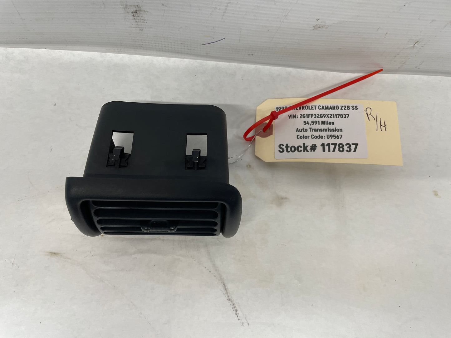 1999 Chevy Camaro Z28 SS RH Passenger Dash Vent Grey Gray OEM