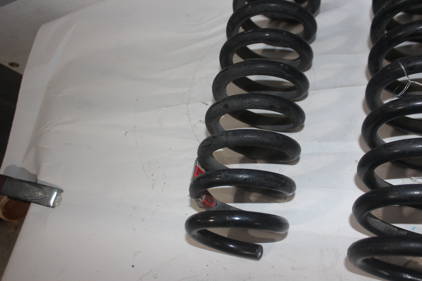 2016 Cadillac CTS-V Rear Coil Spring Set OEM
