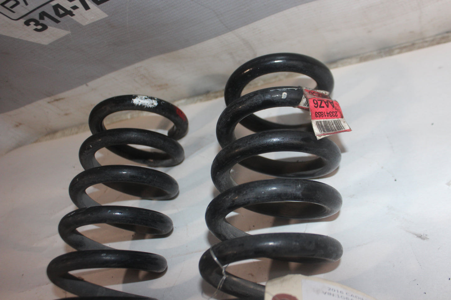 2016 Cadillac CTS-V Rear Coil Spring Set OEM
