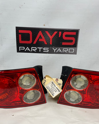 2004 Pontiac GTO RH & LH Tail light Taillights Lamps OEM