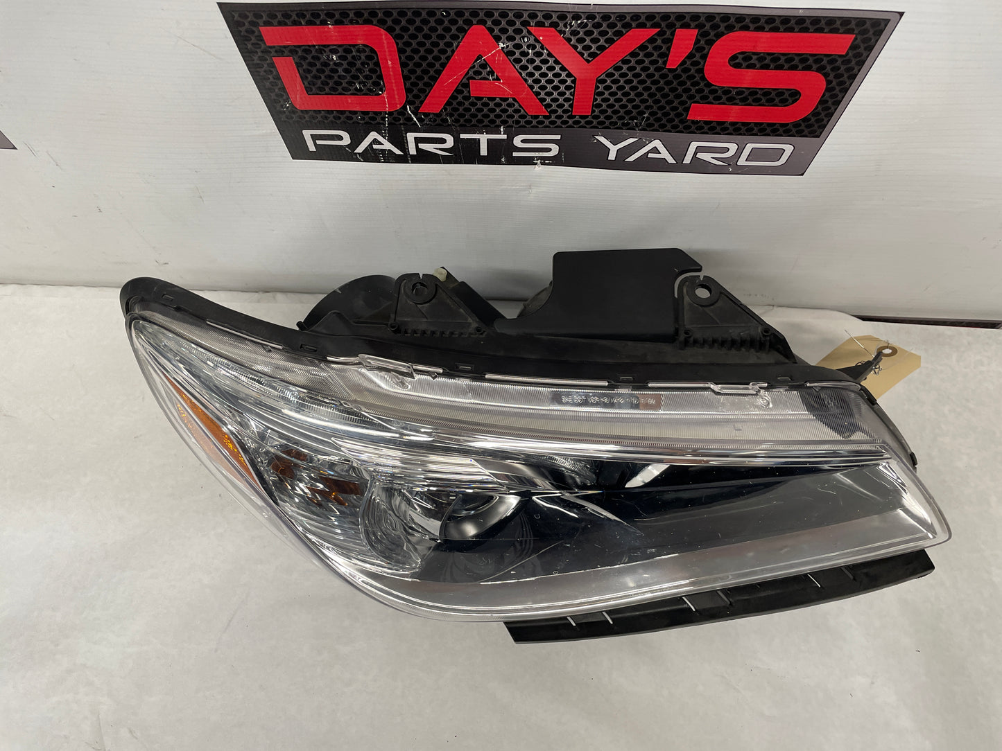 2017 Chevy SS Sedan RH Passenger Head Light Lamp Headlight OEM