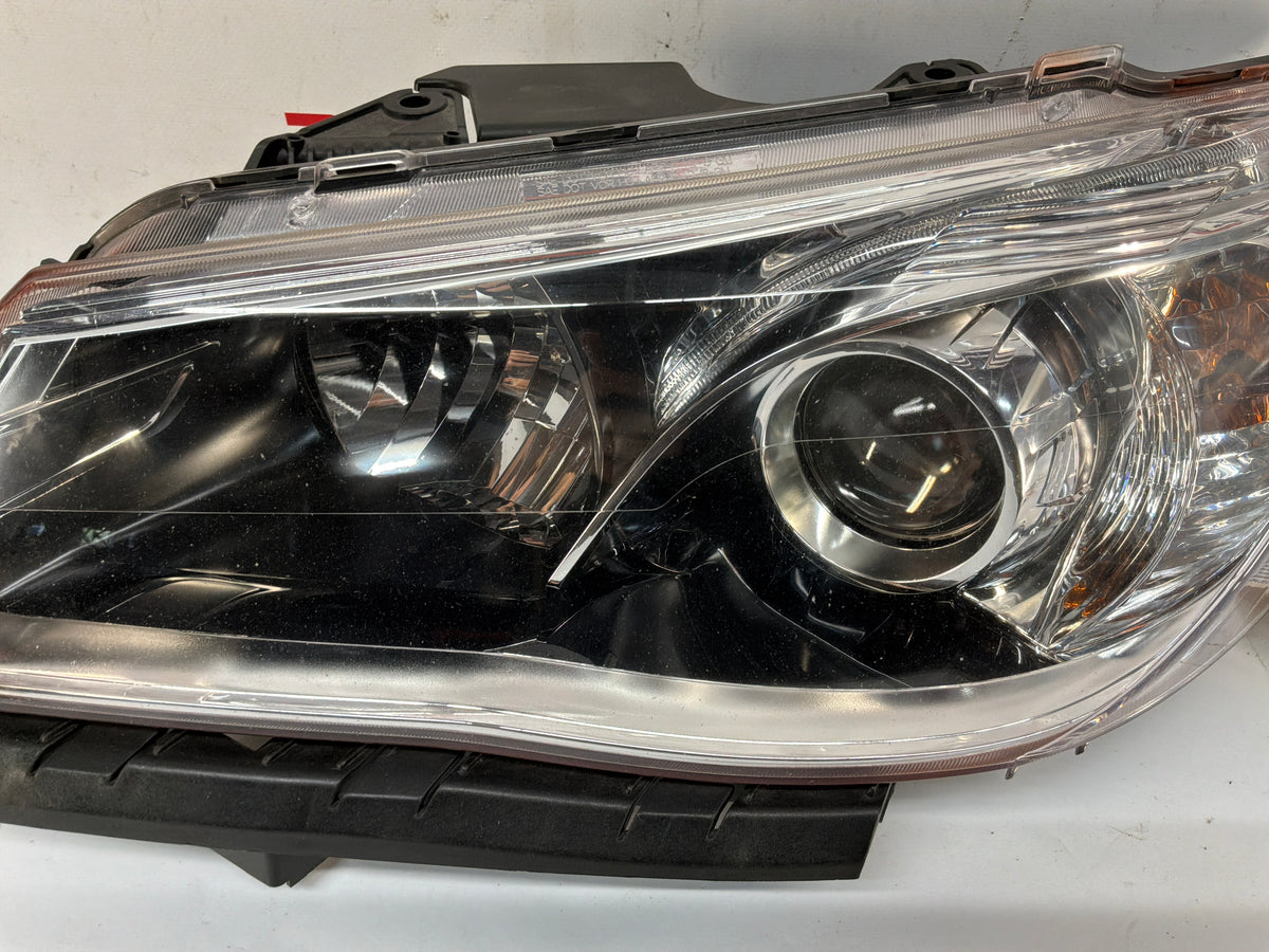 Lh headlight - Day's Parts Yard