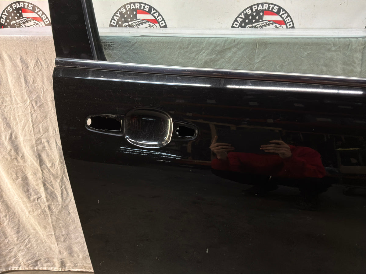 Rh front door - Day's Parts Yard