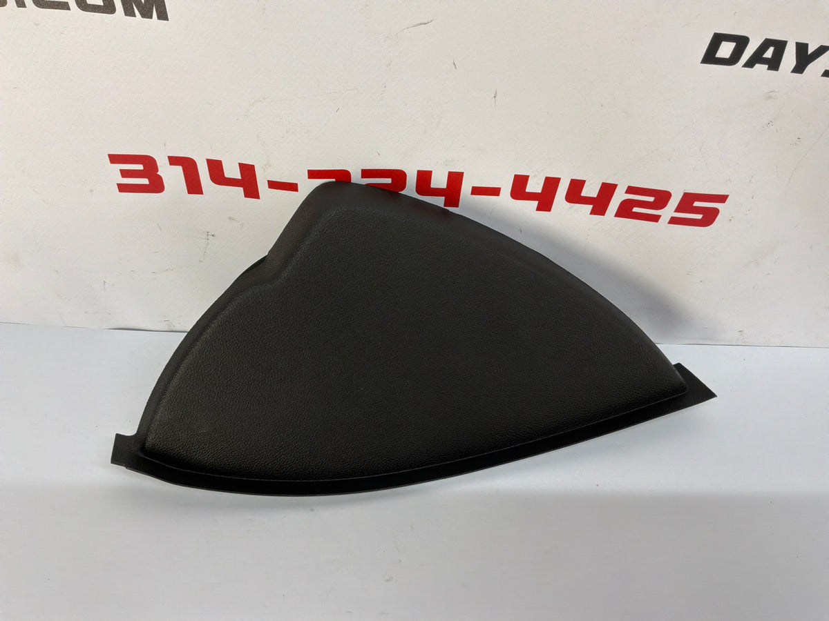 Dash end panel - Day's Parts Yard