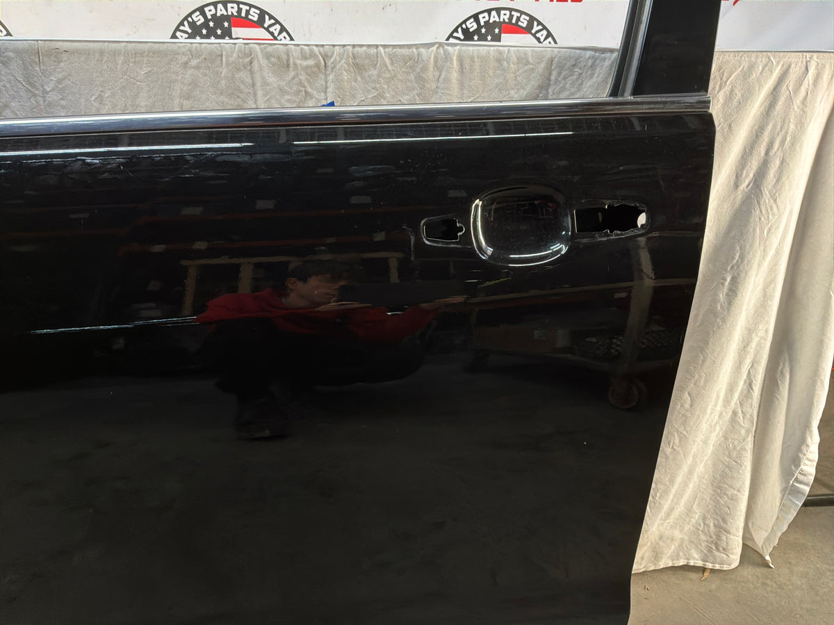 Lh front door - Day's Parts Yard