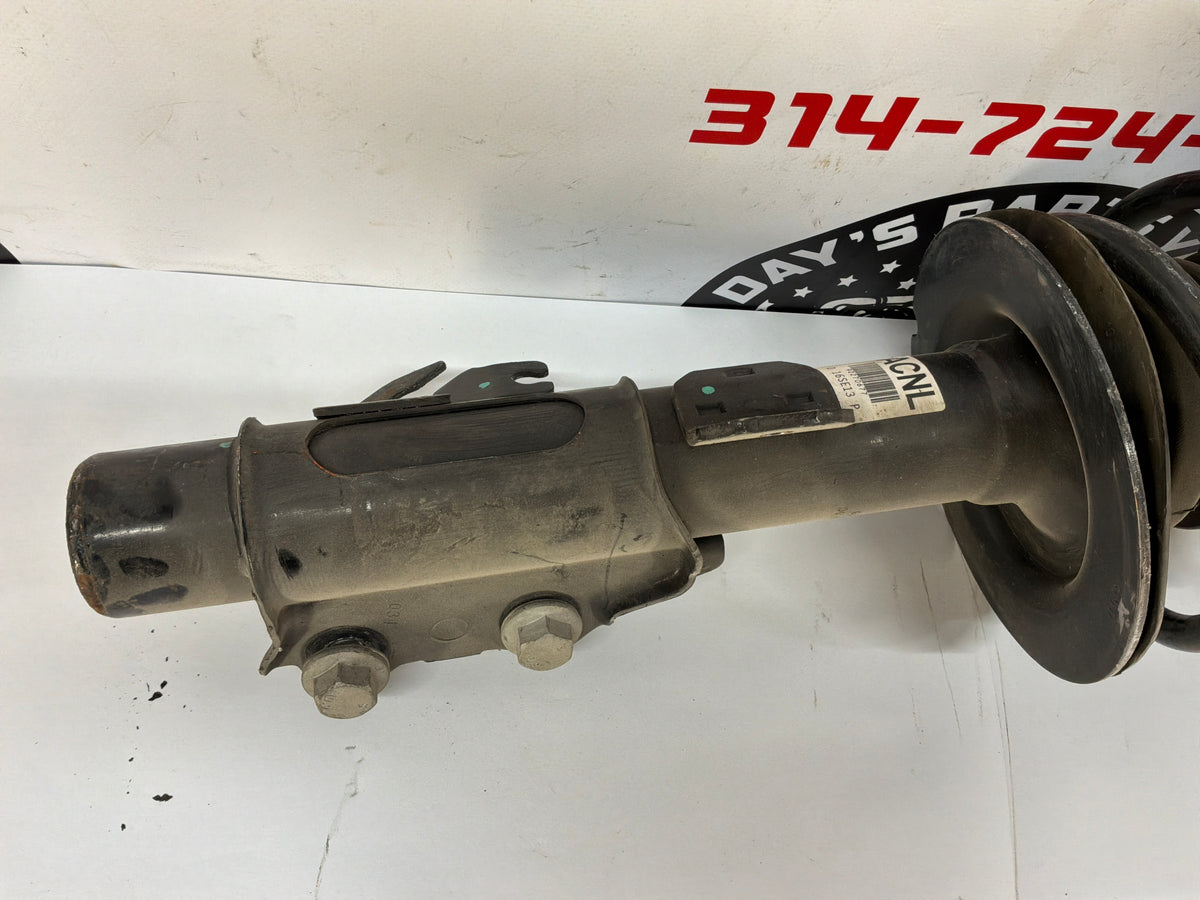Lh front strut - Day's Parts Yard