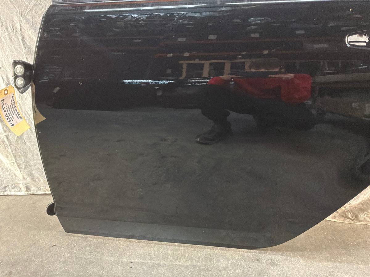 Lh rear door - Day's Parts Yard