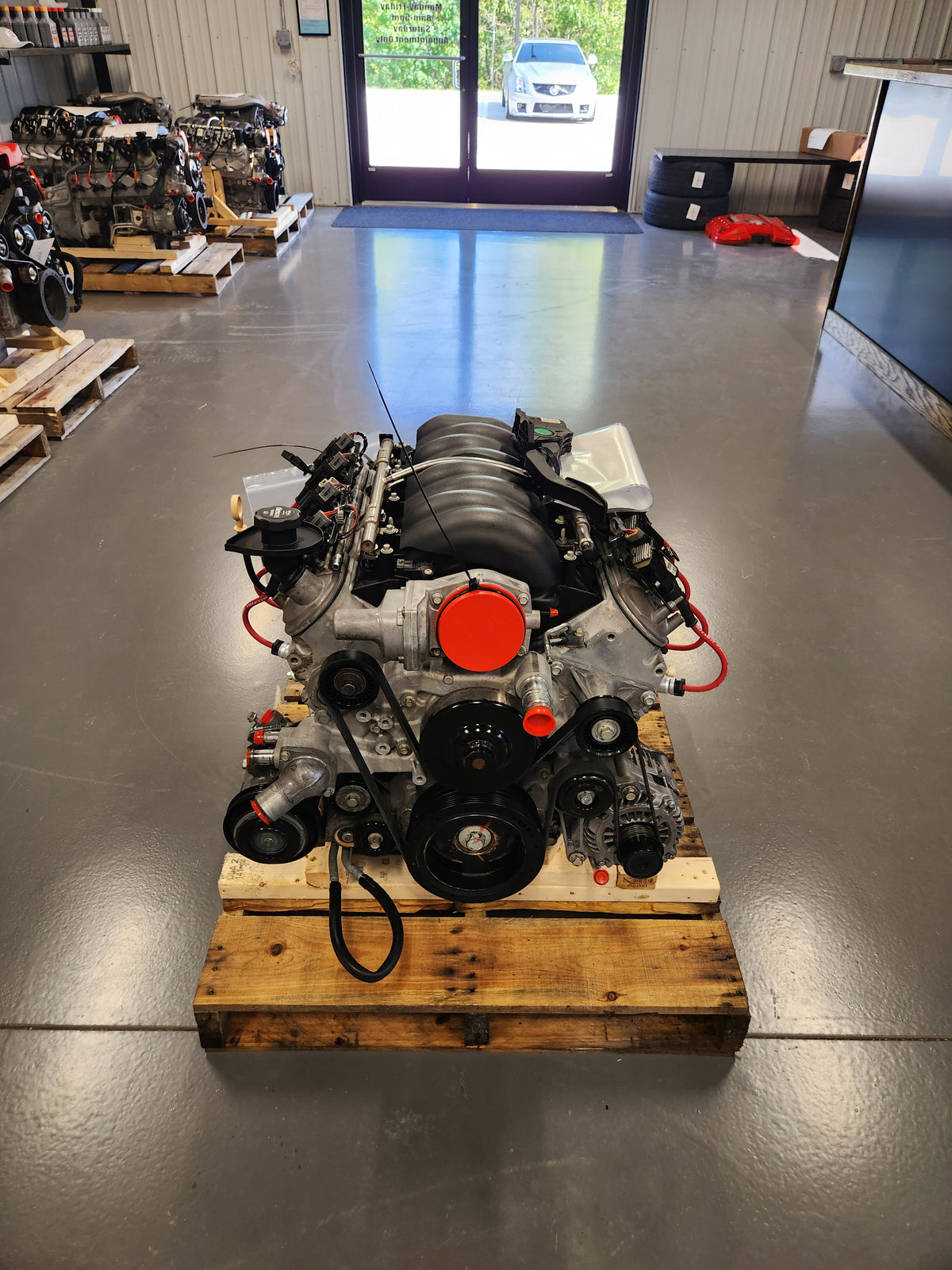 6.0L L77 L76 LS2 Engine 6L80 Automatic Transmission Drivetrain Pullout 355HP 123k
