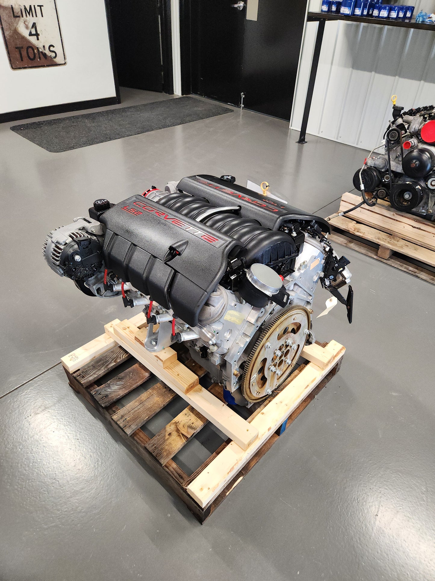 C6 Corvette 6.0L LS2 Engine Motor Pullout 400HP